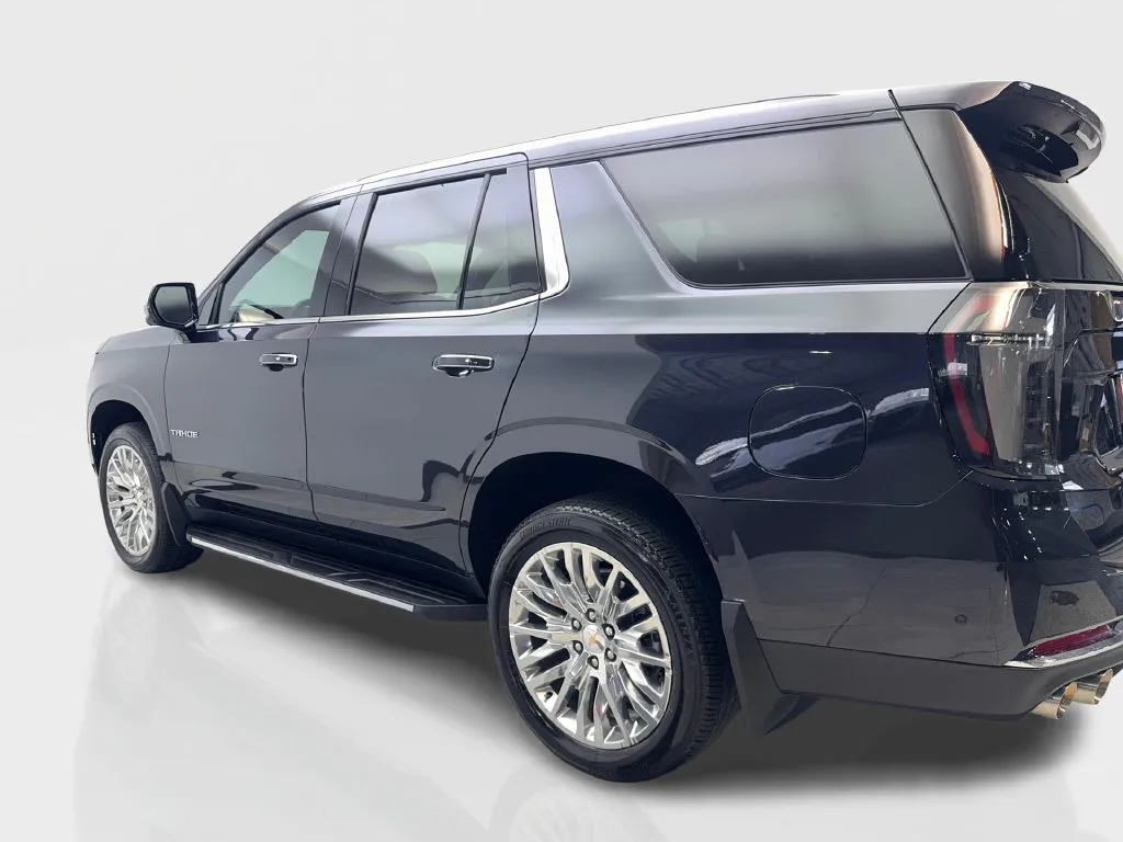 Chevrolet Tahoe photo 16