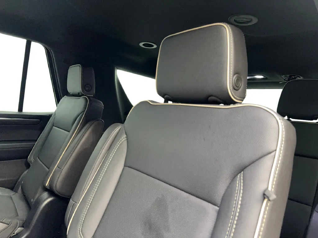 Chevrolet Tahoe photo 36