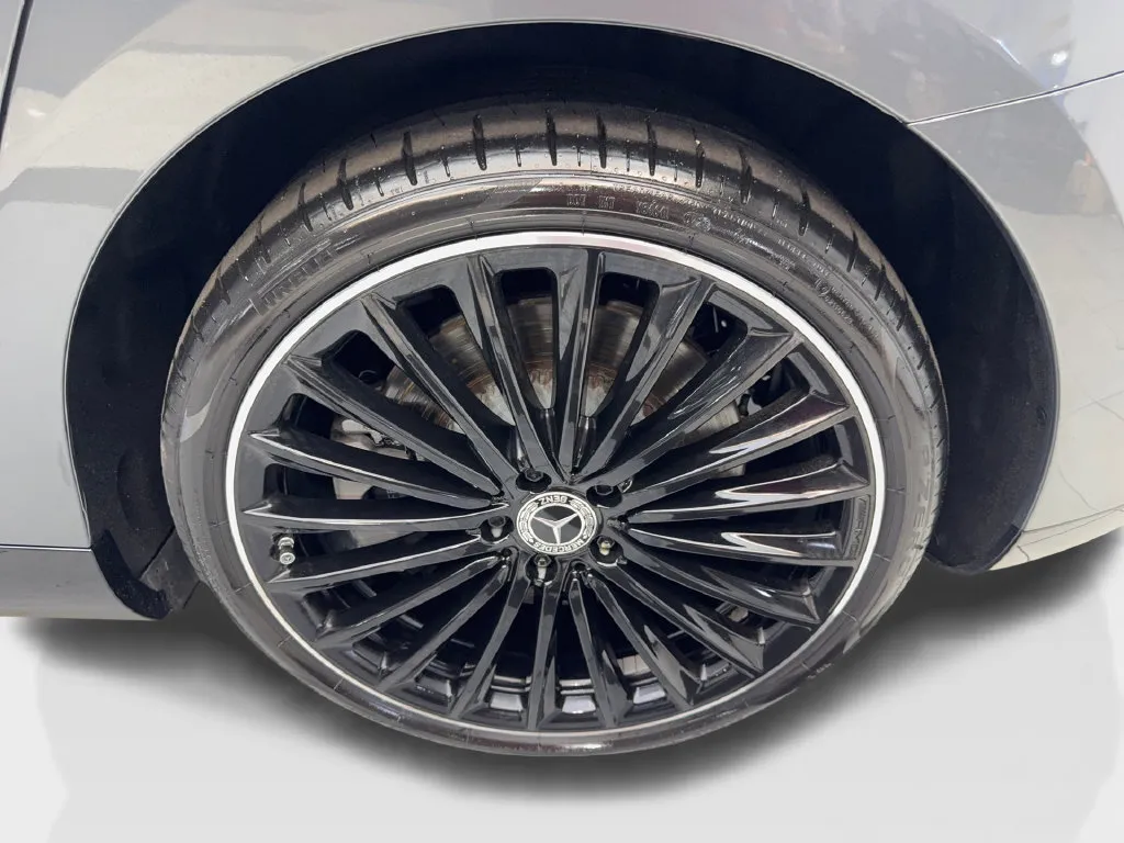 Mercedes-Benz EQE photo 82