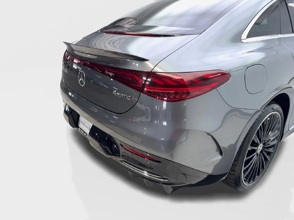 Mercedes-Benz EQE photo 20