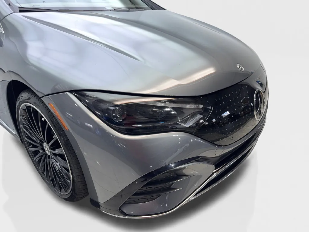 Mercedes-Benz EQE photo 19