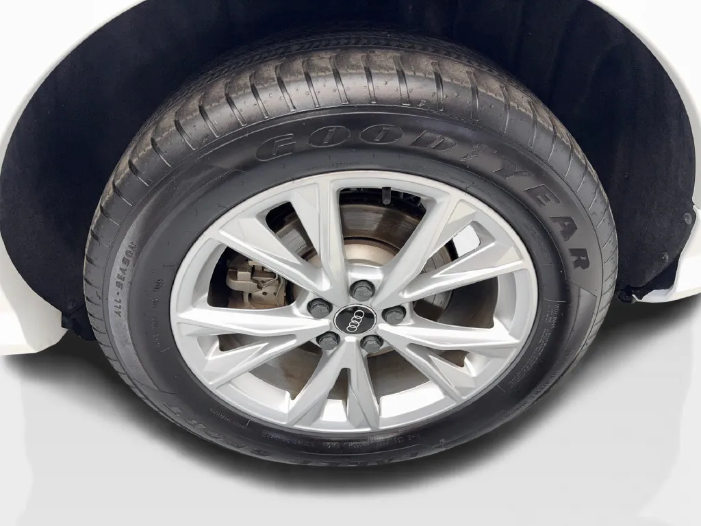 Audi Q3 photo 80