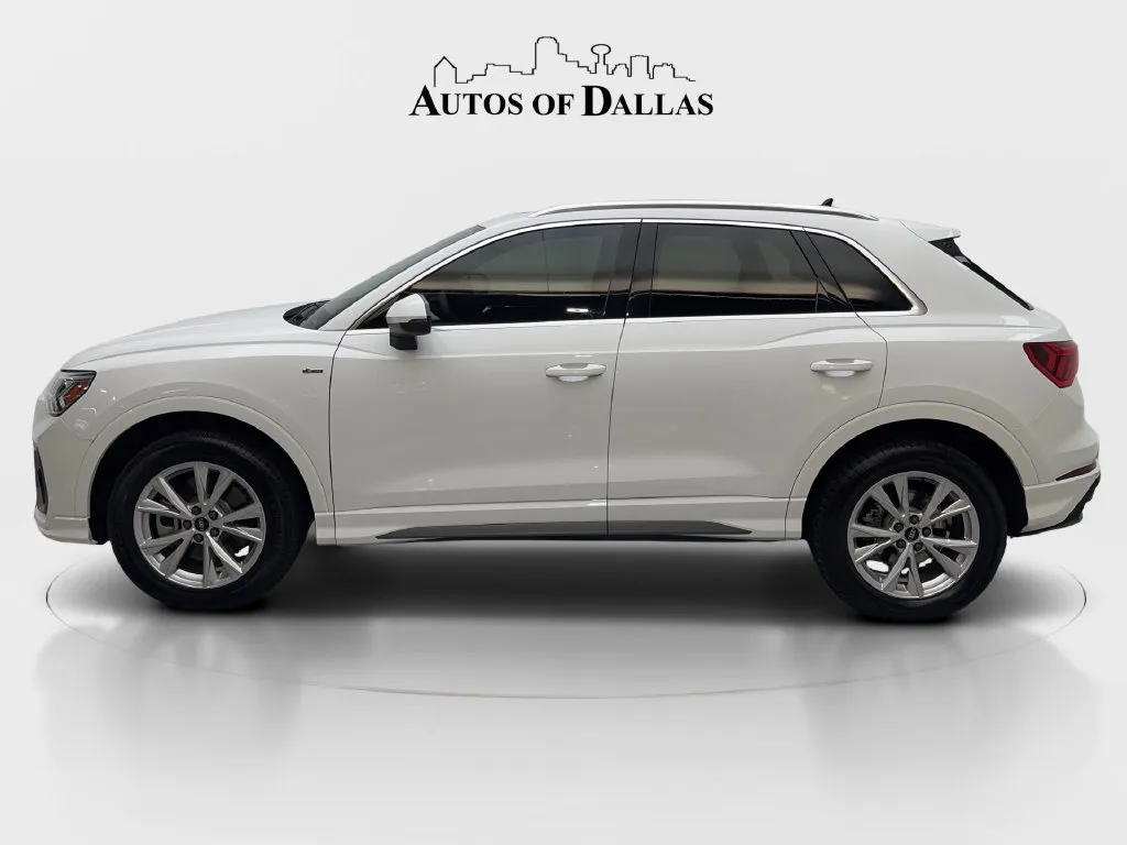 Audi Q3 photo 11