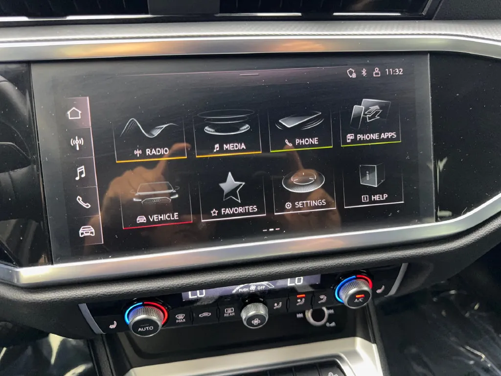 Audi Q3 photo 65