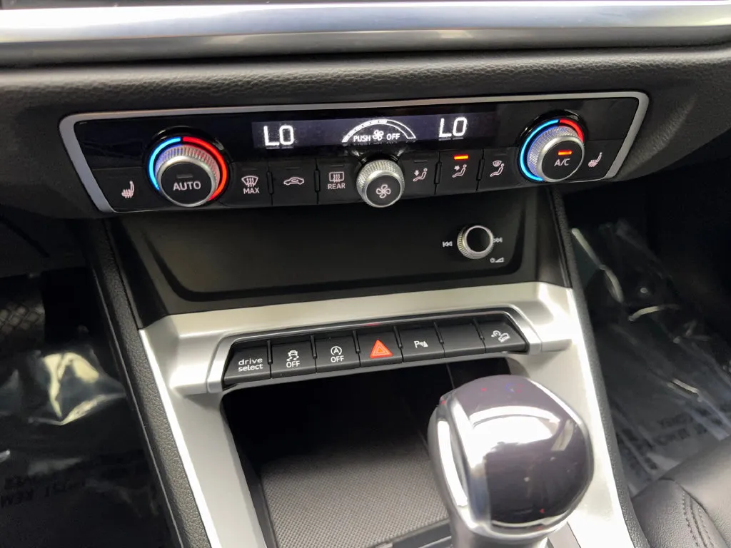 Audi Q3 photo 67