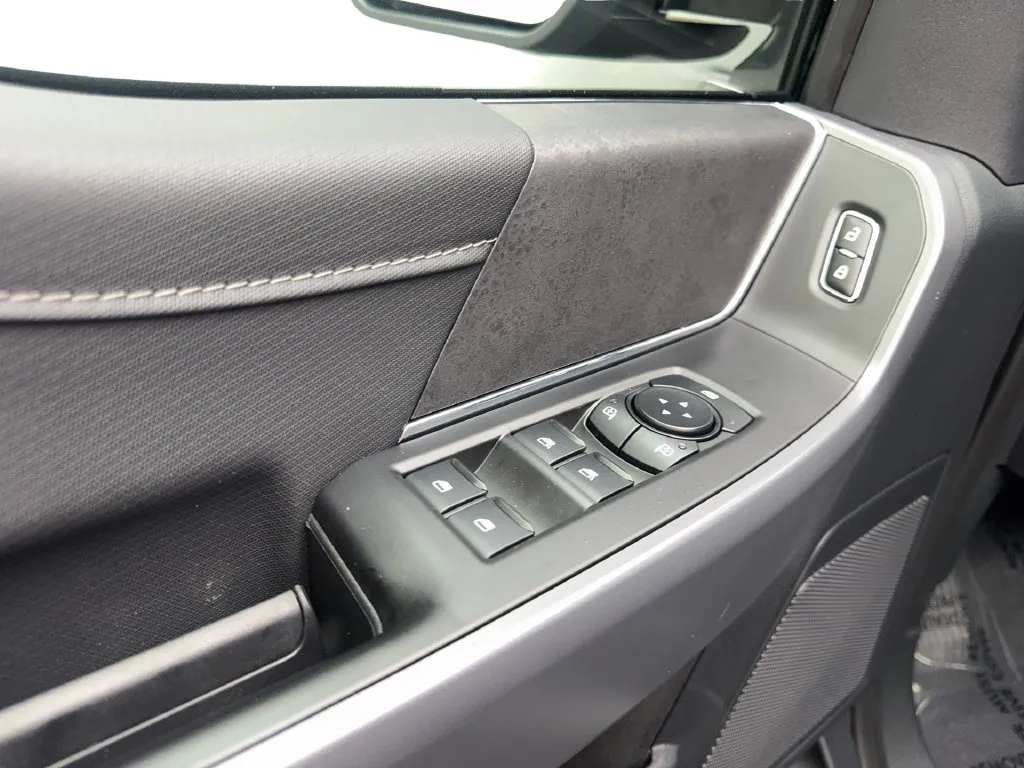 Ford F-150 photo 35