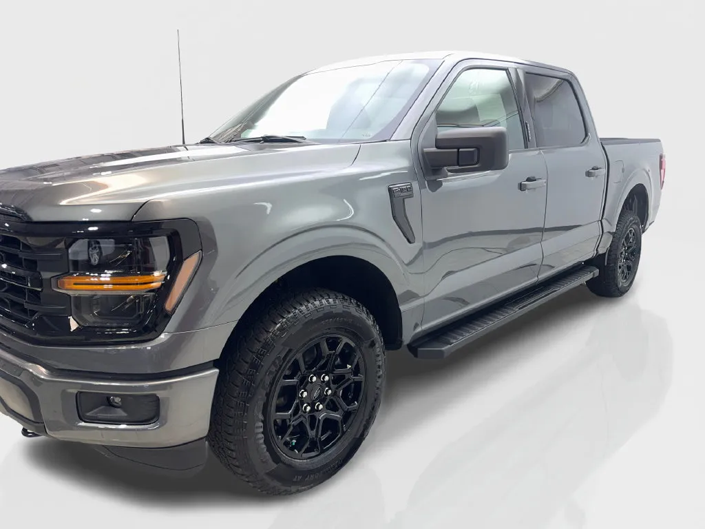 Ford F-150 photo 12
