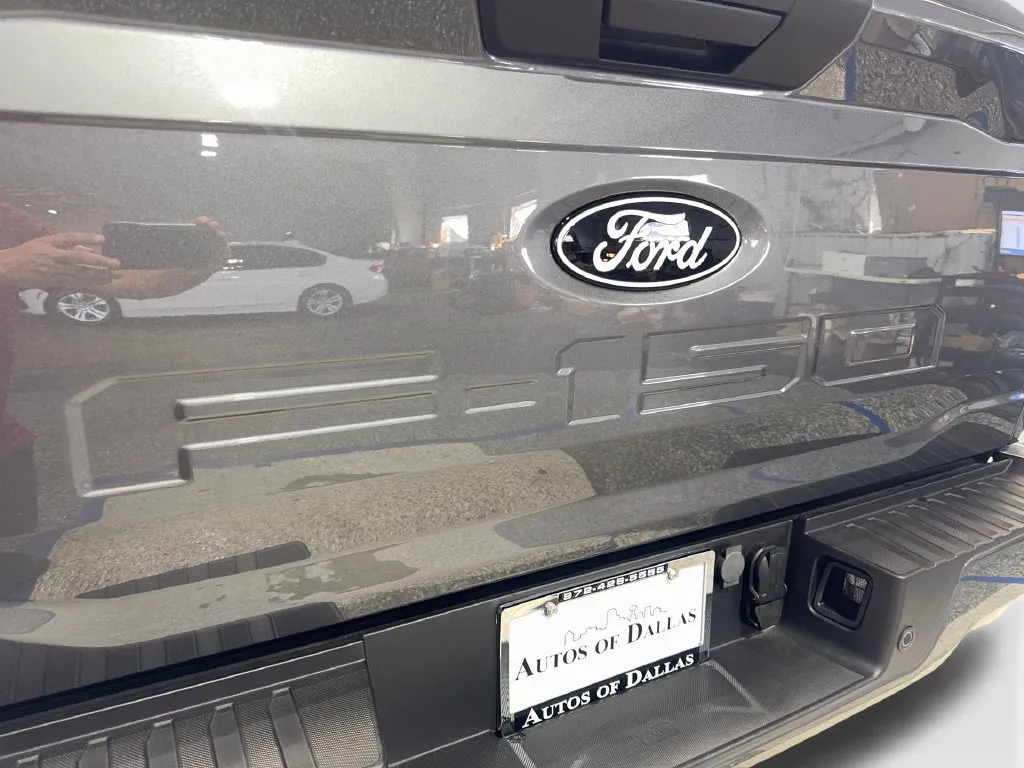 Ford F-150 photo 23