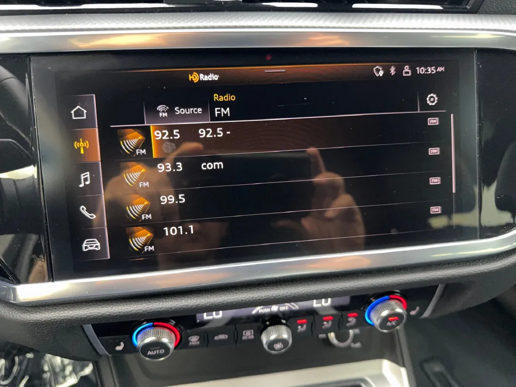 Audi Q3 photo 65