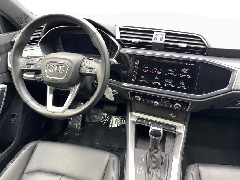 Audi Q3 photo 56