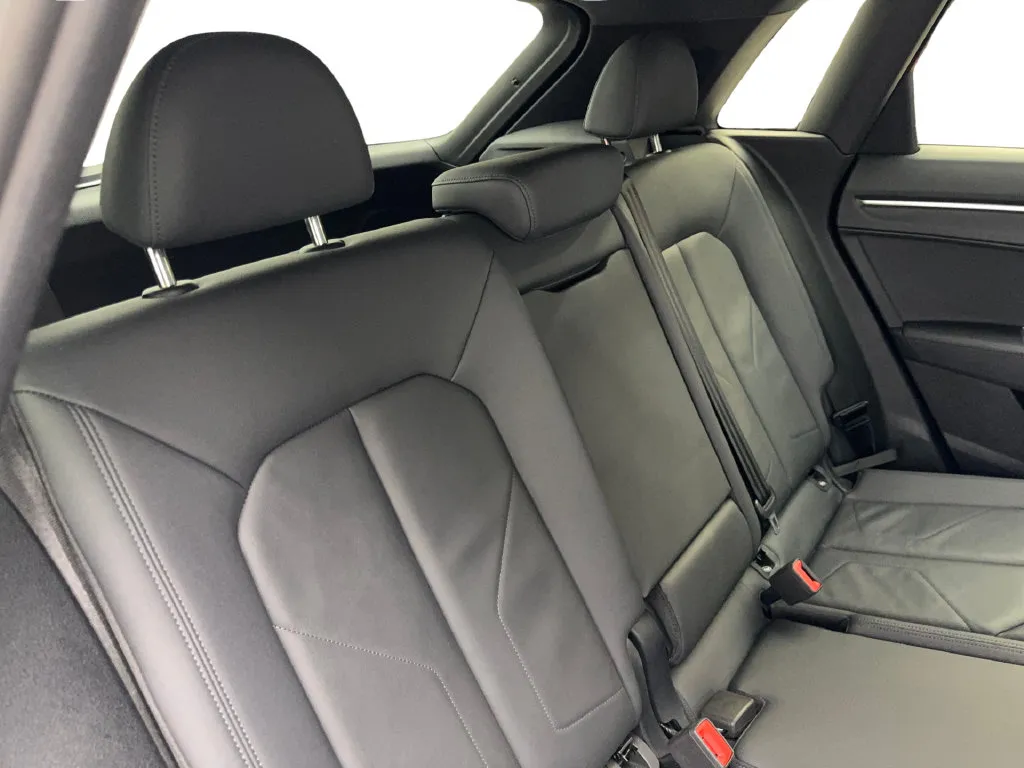 Audi Q3 photo 43