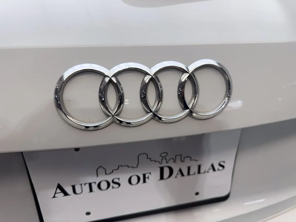 Audi Q3 photo 22