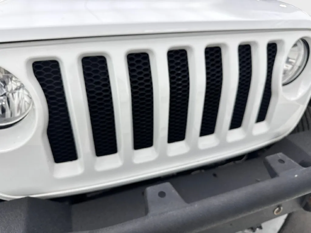 Jeep Wrangler photo 26