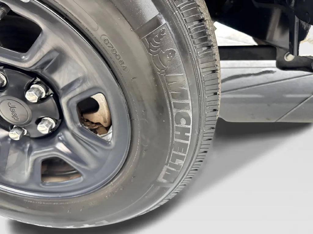 Jeep Wrangler photo 82