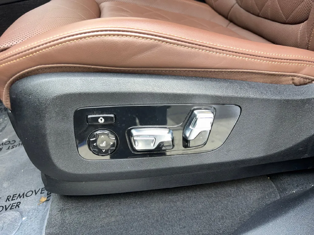 BMW X5 photo 32