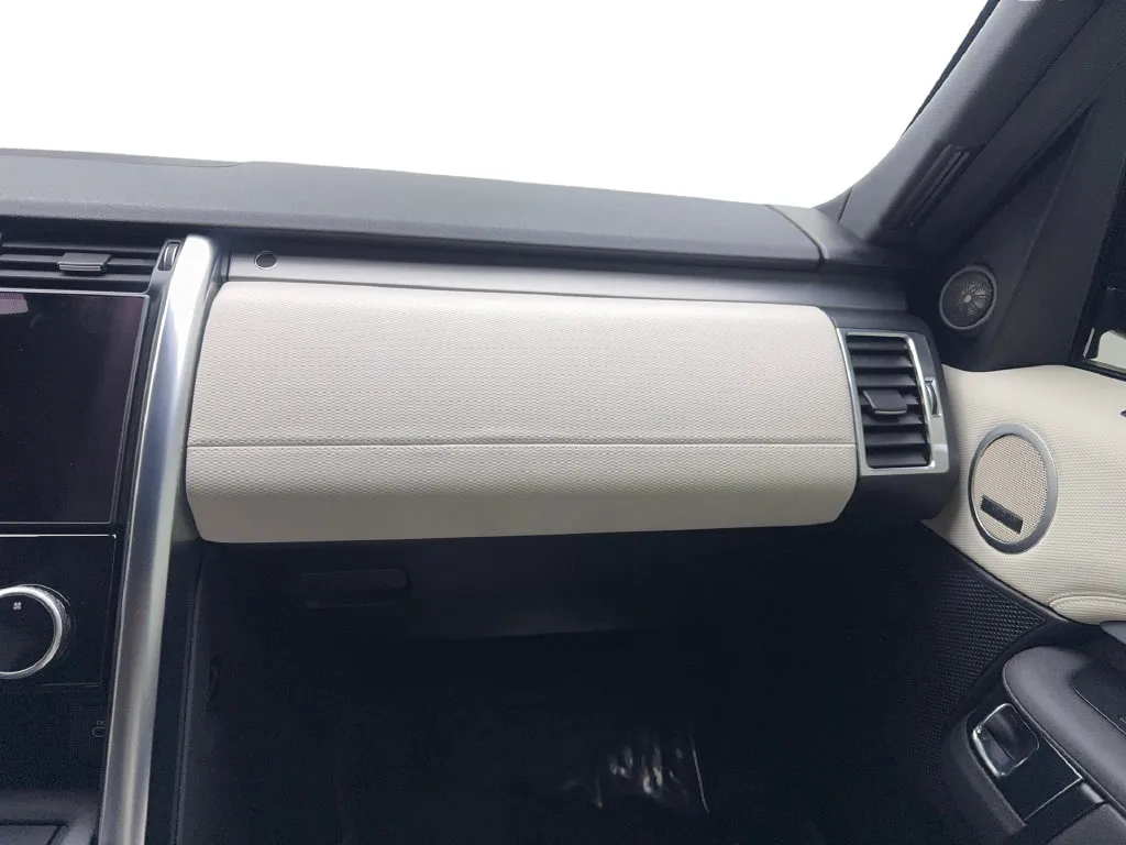 Land Rover Discovery photo 64