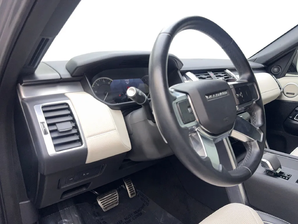 Land Rover Discovery photo 56
