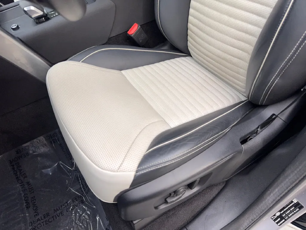 Land Rover Discovery photo 30
