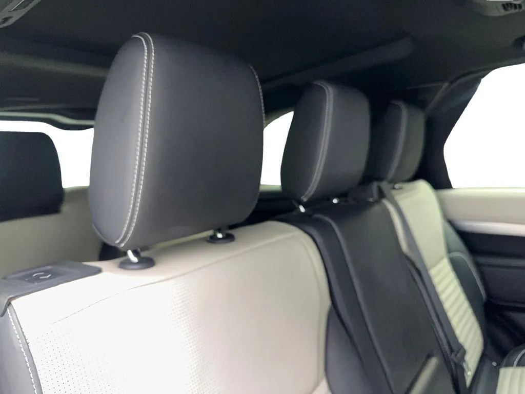 Land Rover Discovery photo 46