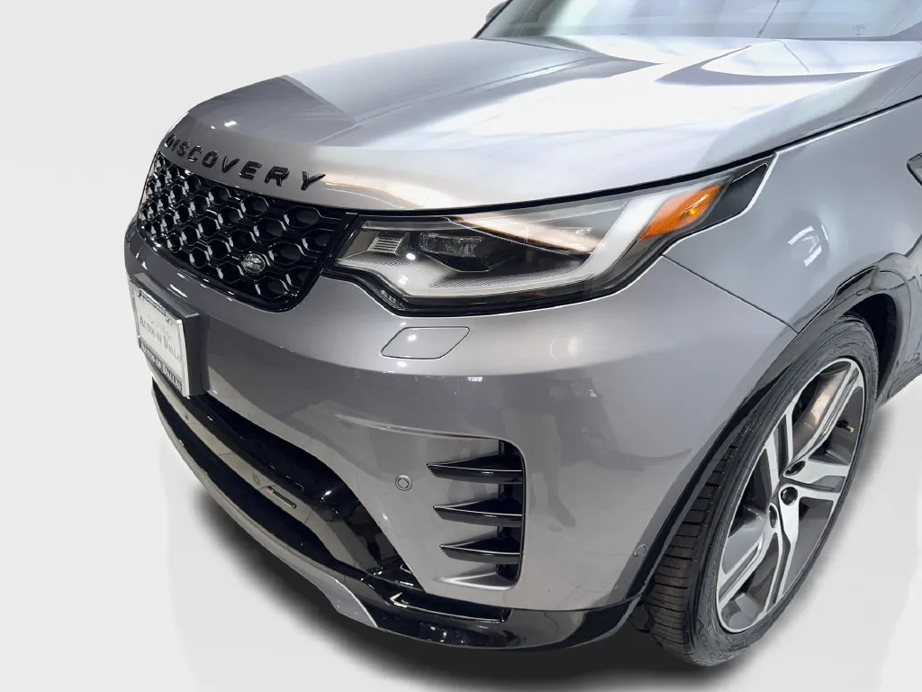 Land Rover Discovery photo 18