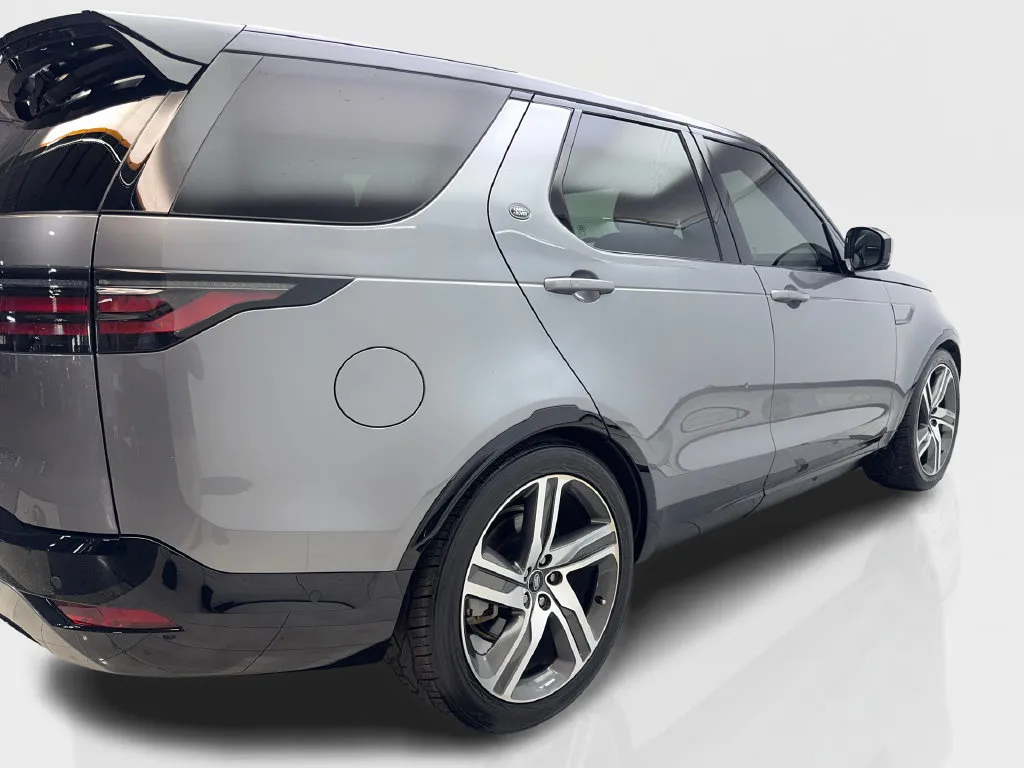 Land Rover Discovery photo 15