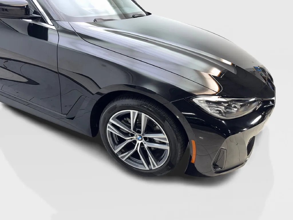 BMW 4 Series photo 21