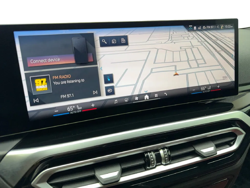 BMW i4 photo 65