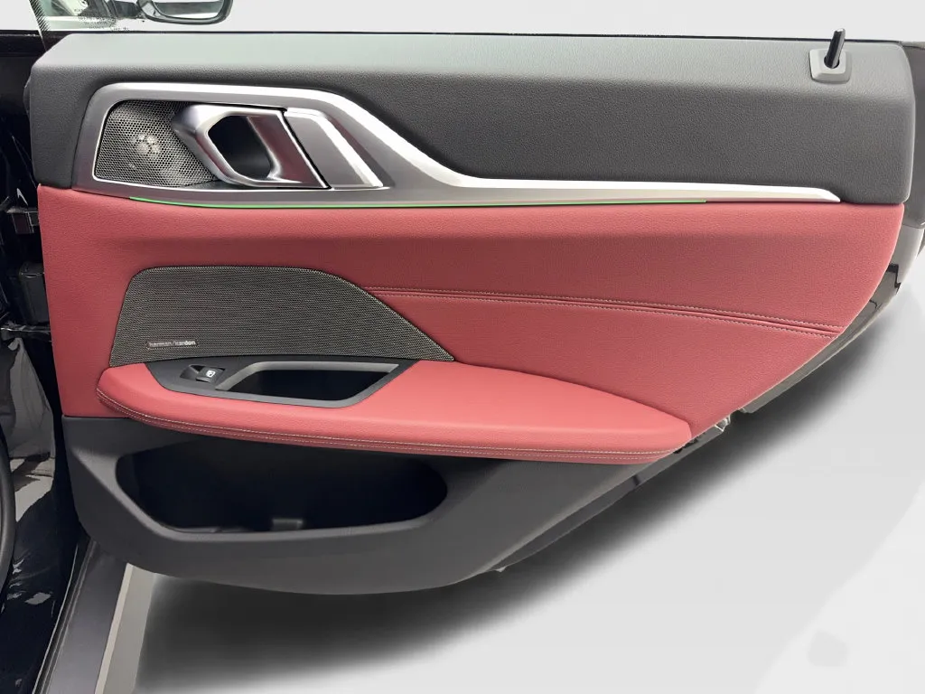 BMW i4 photo 45