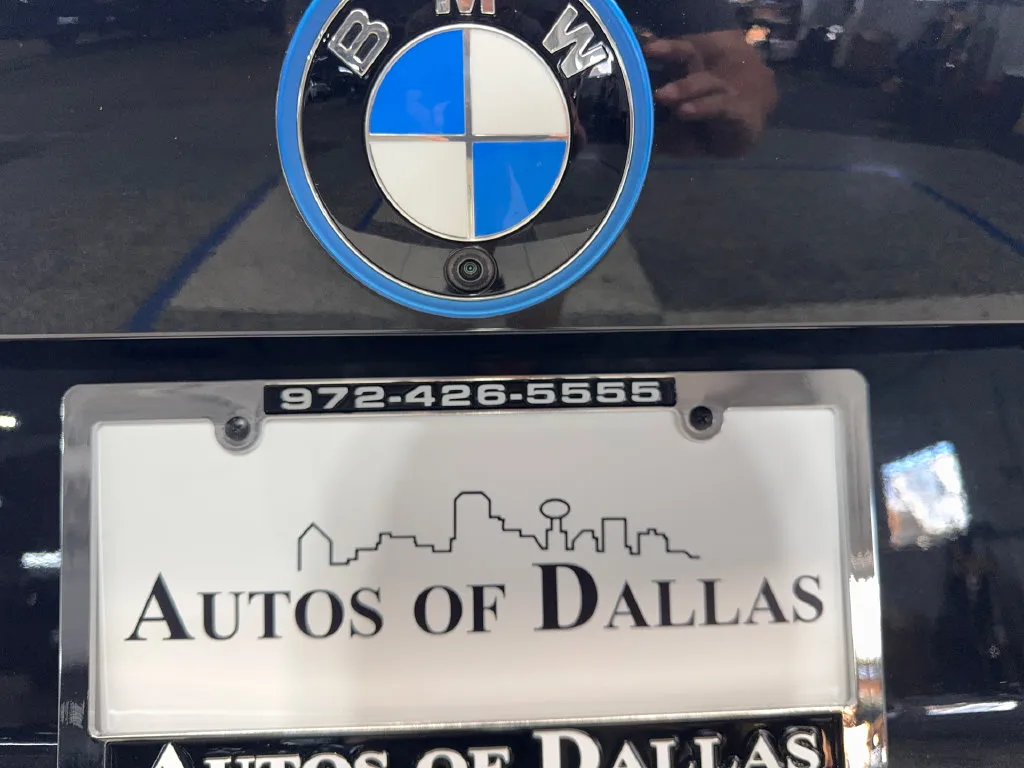BMW i4 photo 27