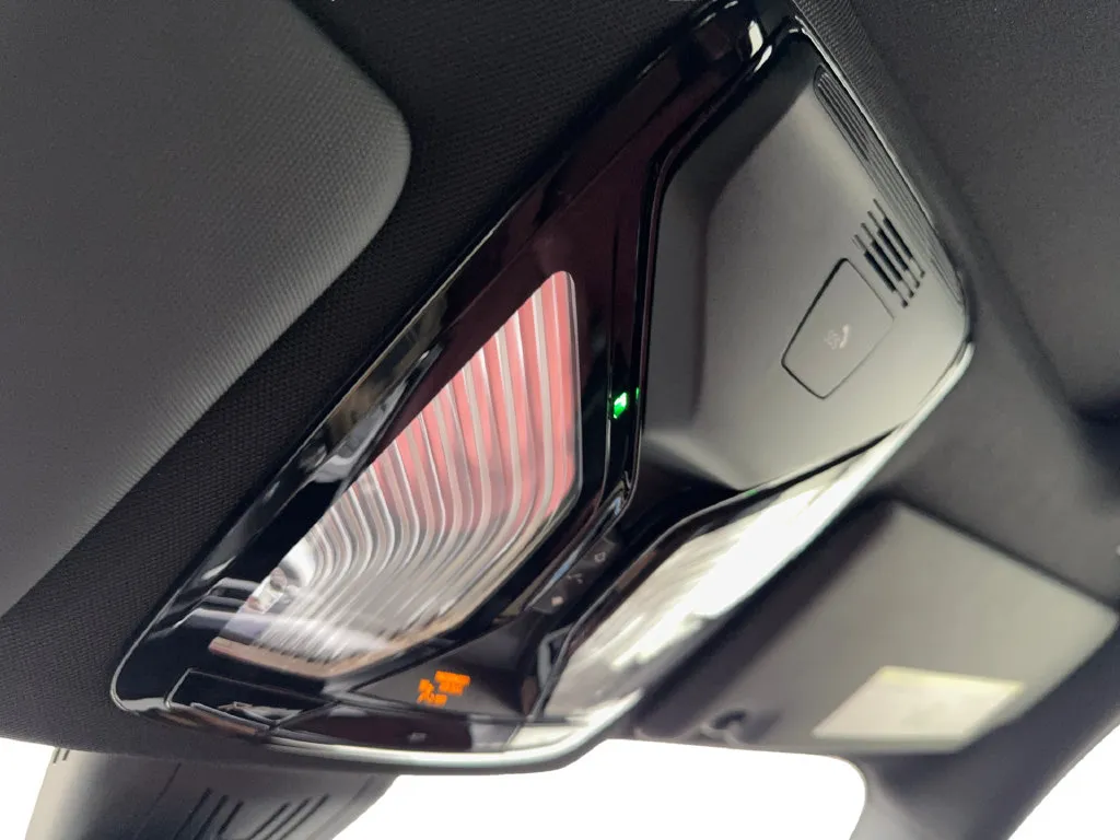 BMW i4 photo 77