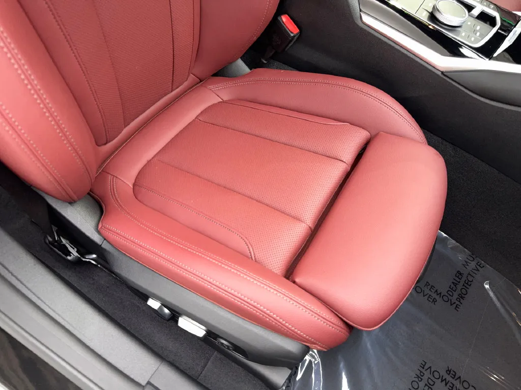 BMW i4 photo 49