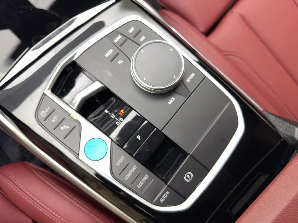 BMW i4 photo 72