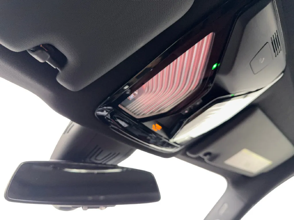 BMW i4 photo 76