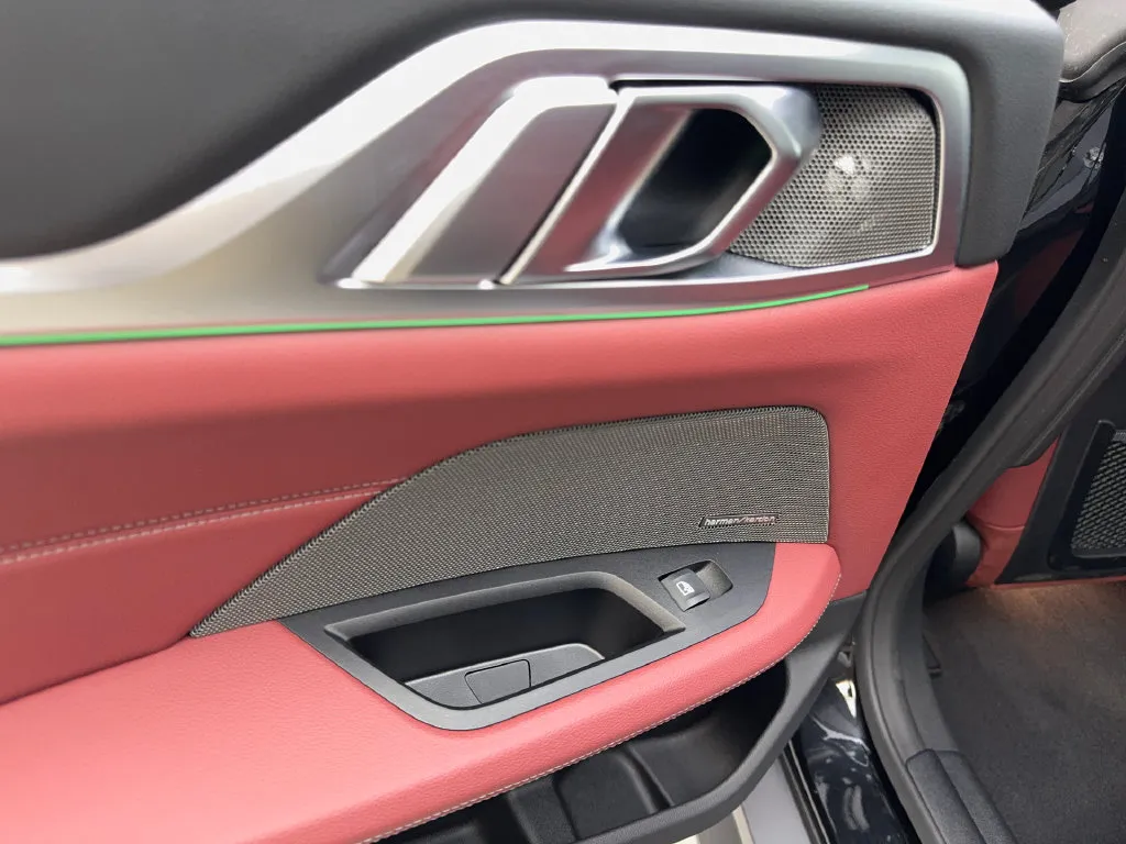 BMW i4 photo 41