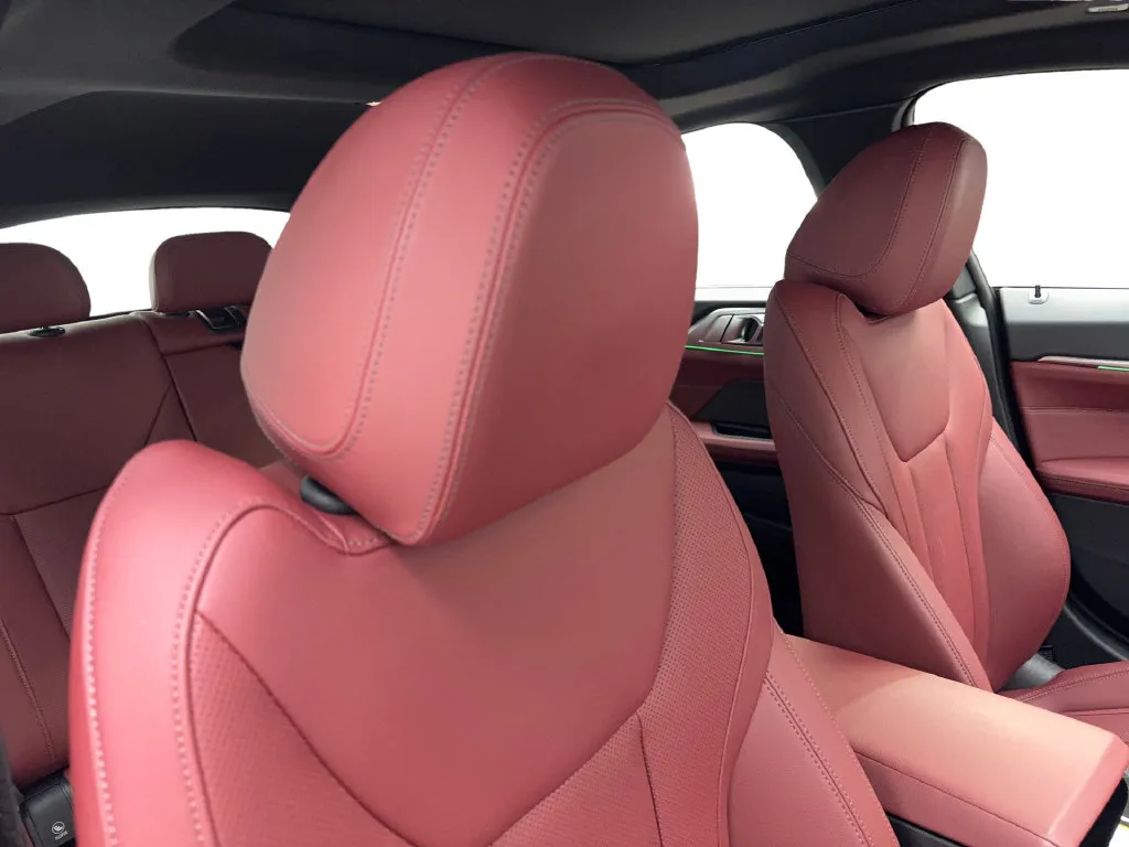 BMW i4 photo 48