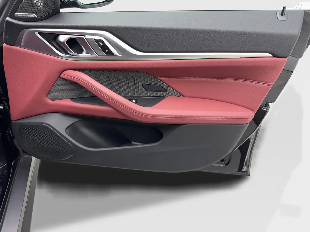 BMW i4 photo 51