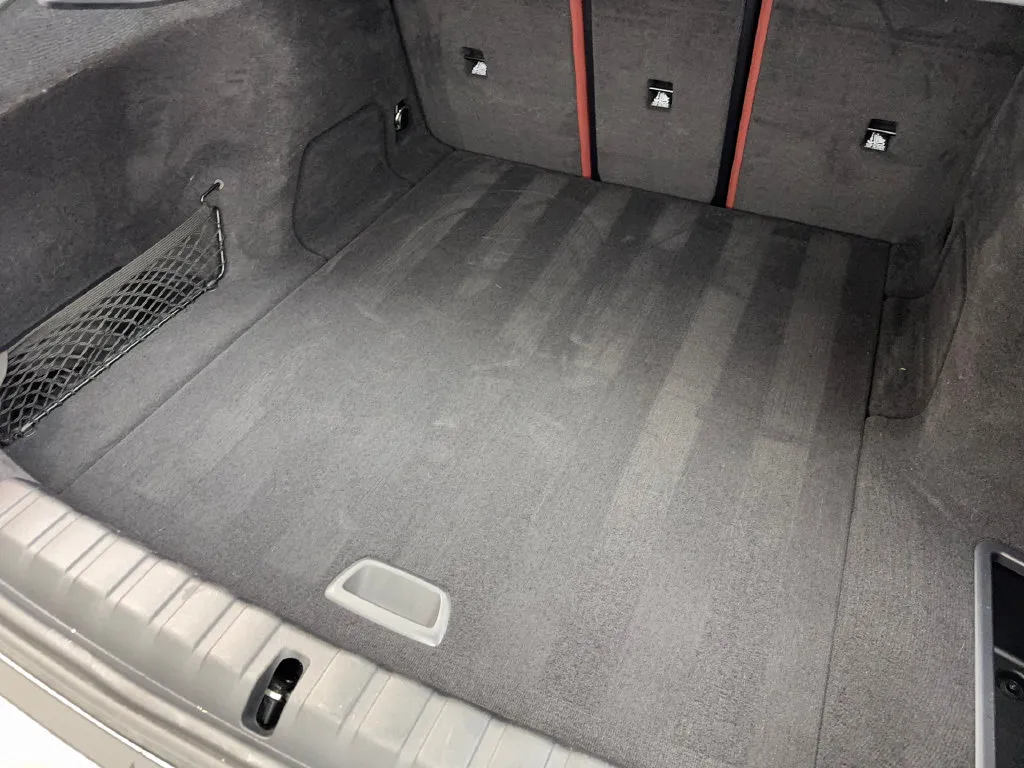 BMW i4 photo 82