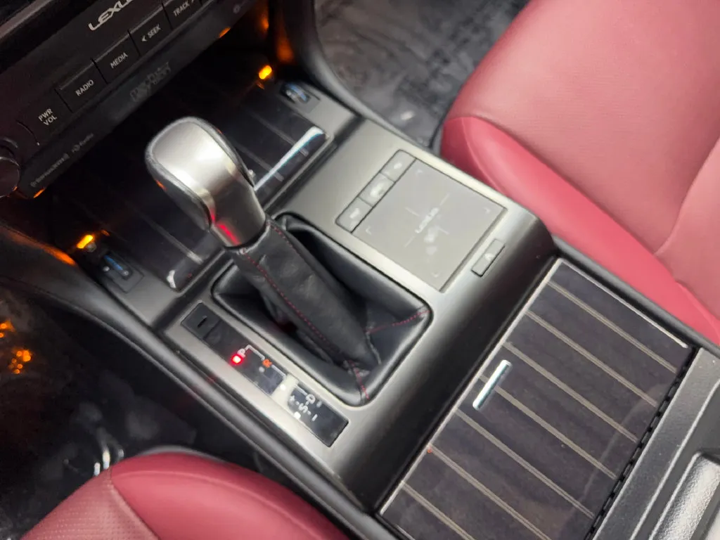 Lexus GX photo 75
