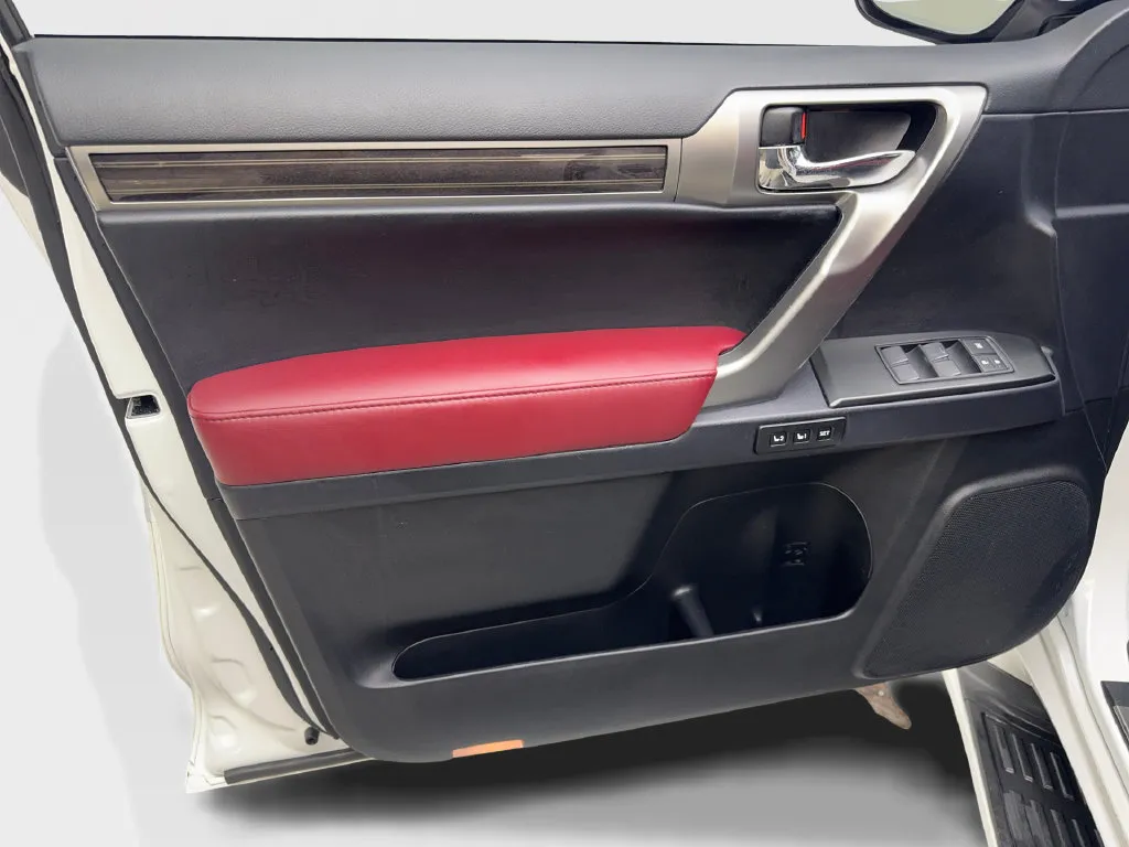 Lexus GX photo 33