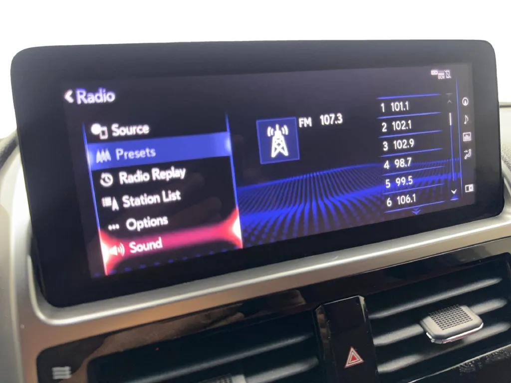 Lexus GX photo 70