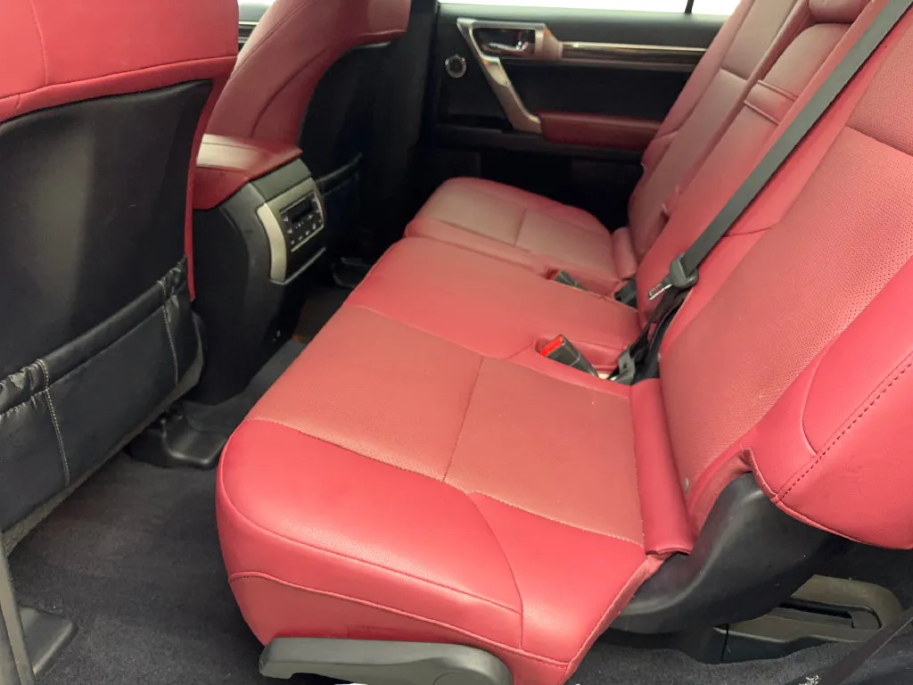 Lexus GX photo 35