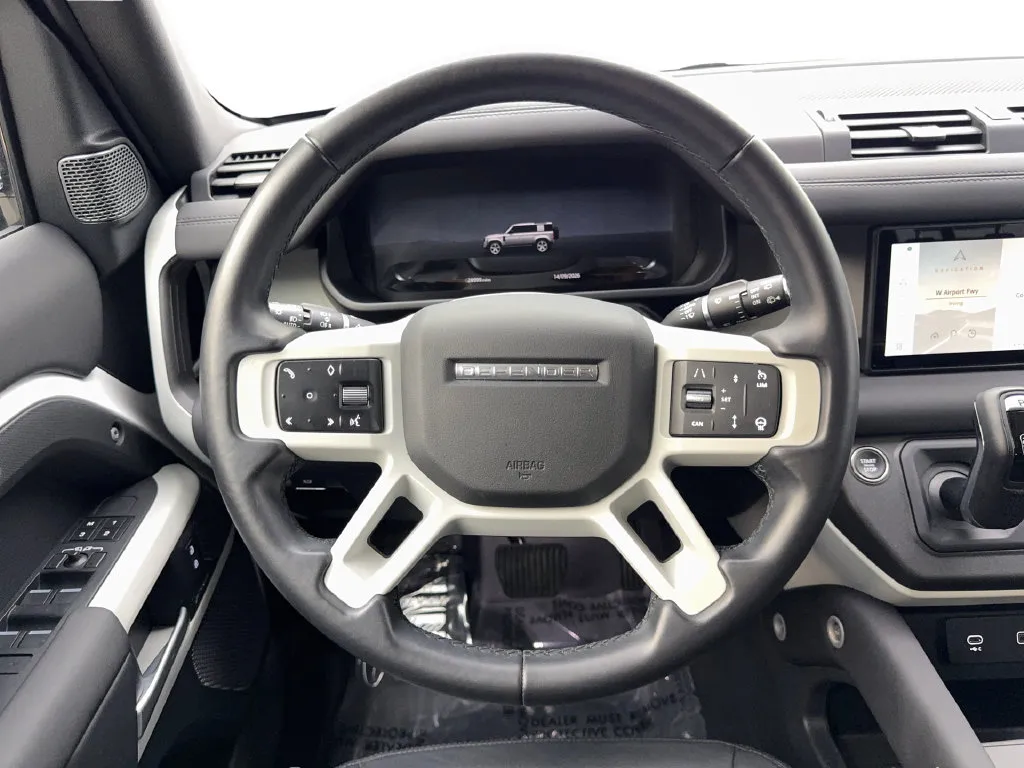 Land Rover Defender photo 57