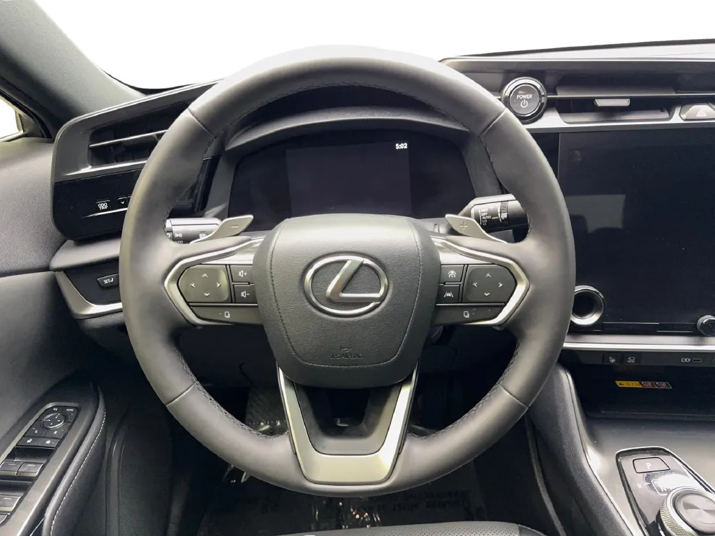 Lexus RZ photo 57