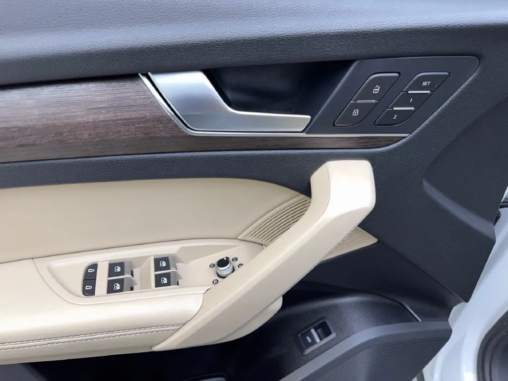 Audi Q5 photo 35