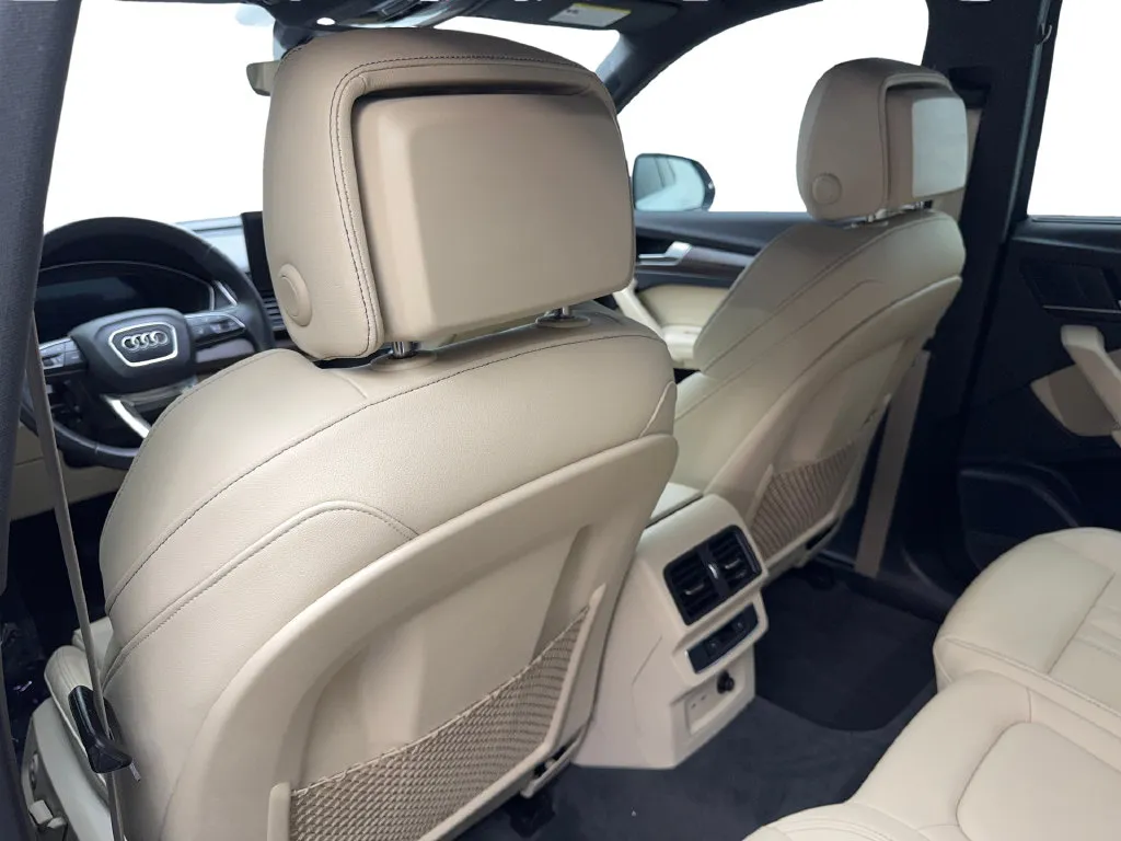 Audi Q5 photo 39
