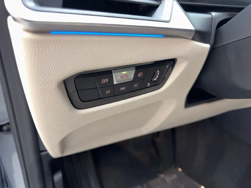 BMW i4 photo 57