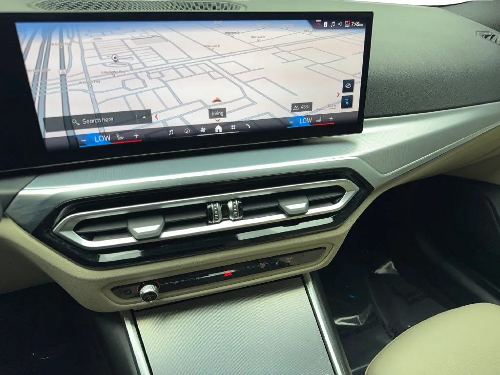 BMW i4 photo 63