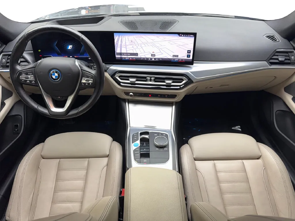 BMW i4 photo 53