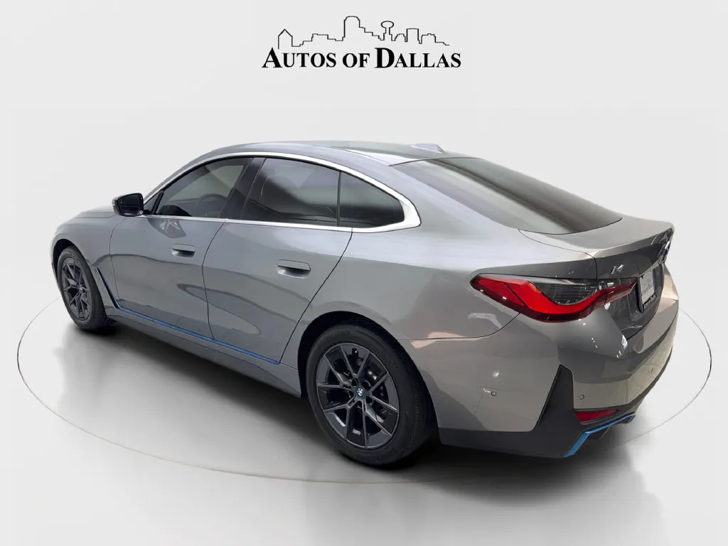 BMW i4 photo 10