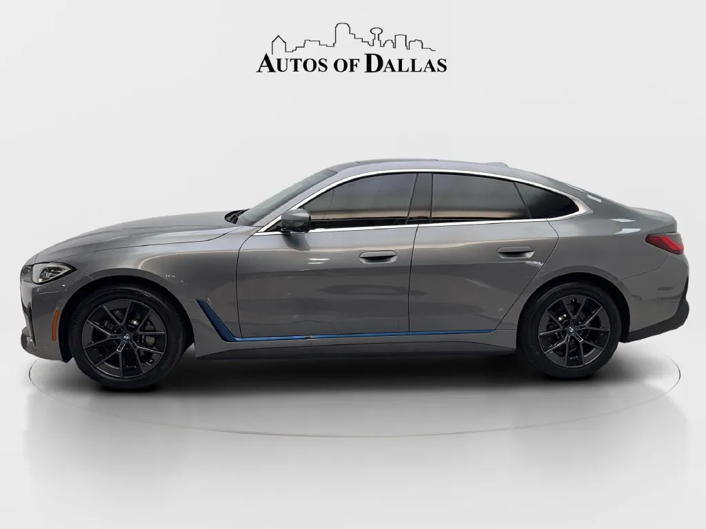 BMW i4 photo 11